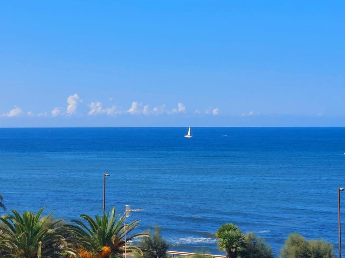 Sunset Apartment Santa Marinella Exteriér fotografie